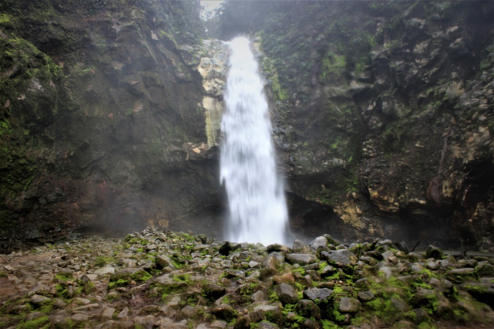 Waterfall agrio.jpg
